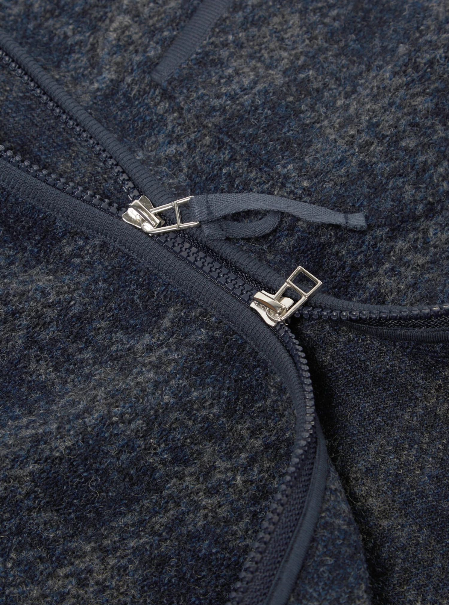 Universal Works Zip Gilet In Navy Swarm Fleece - Image 5