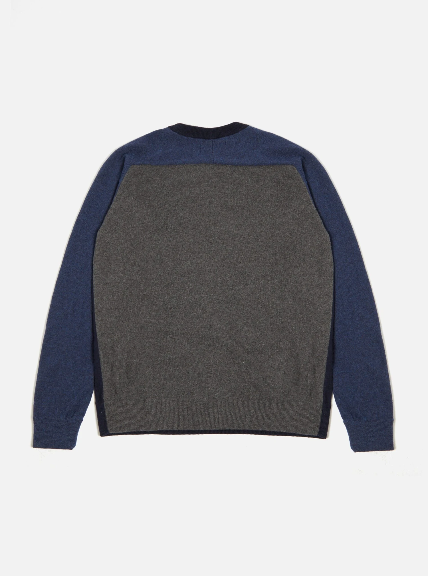 Universal Works Mixed Saddle Sleeve Crew In Navy/Indigo Cashmere Wool Mix - Image 3
